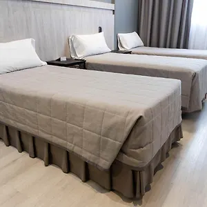 M Hotel Mendoza